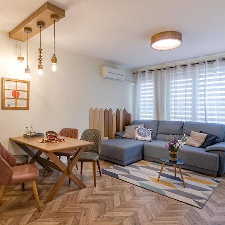 Soulful Apartments Varna Exterior foto